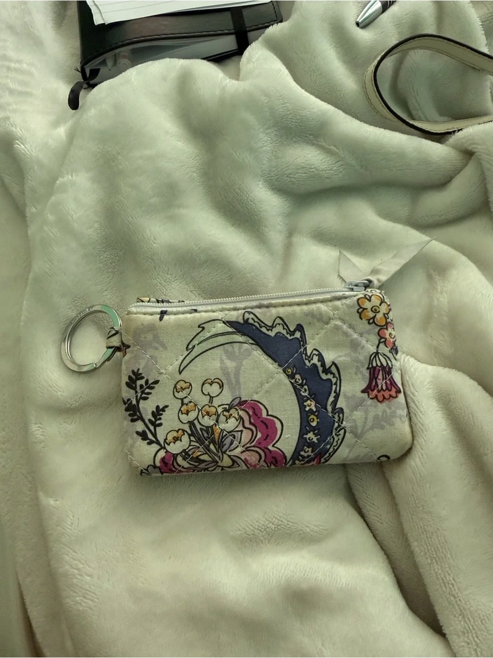 Vera Bradley stylish floral